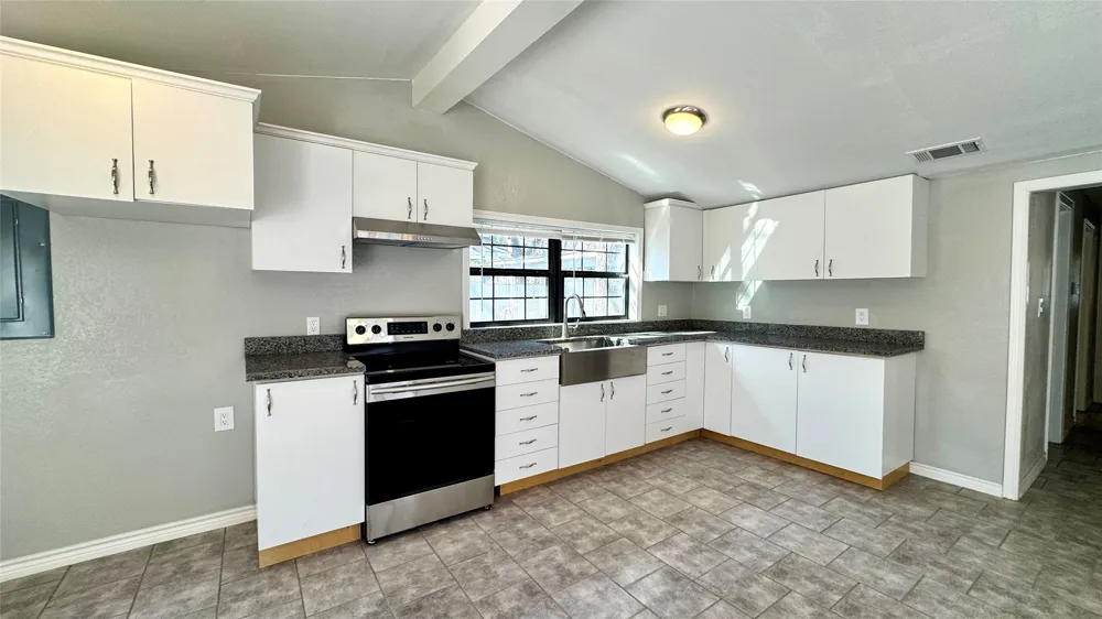 2618 Lakewood Drive Wills Point, TX 75169