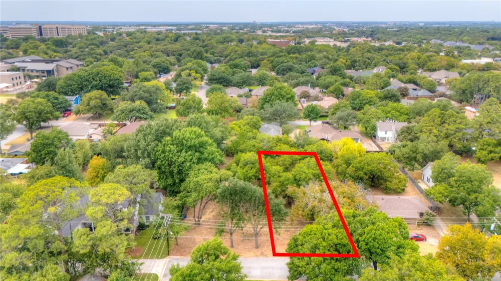 310 Blevins Street Grapevine, TX 76051