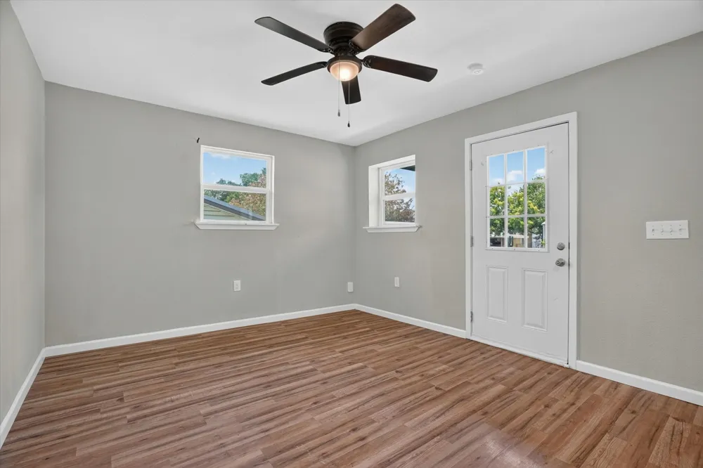 2007 SE 21st Avenue Mineral Wells, TX 76067