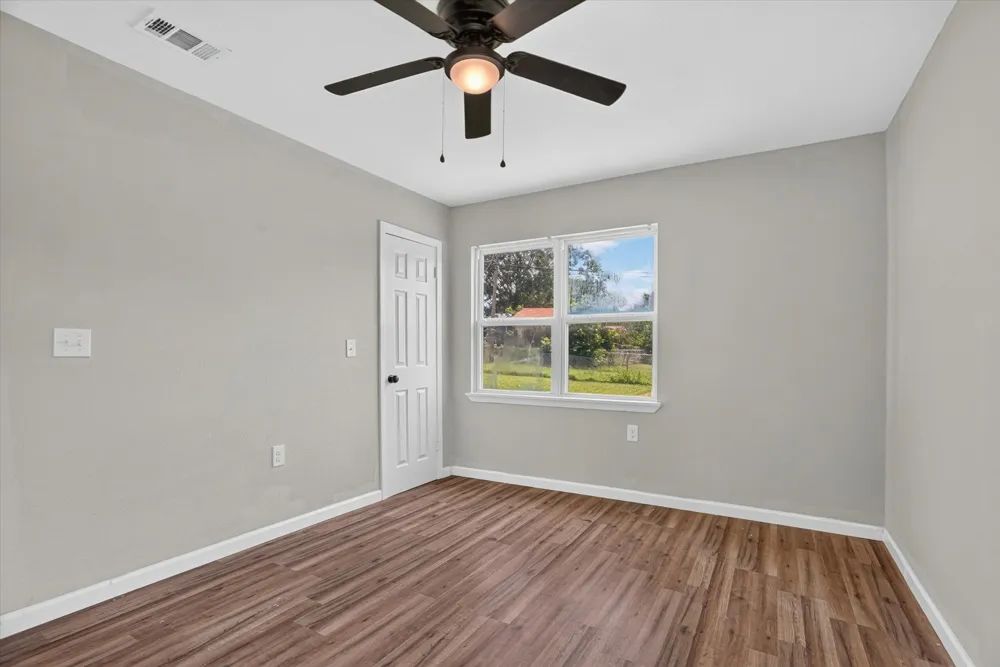 2007 SE 21st Avenue Mineral Wells, TX 76067