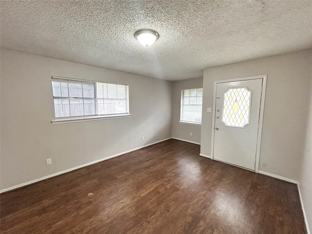 1603 S Hall Street #A Ennis, TX 75119