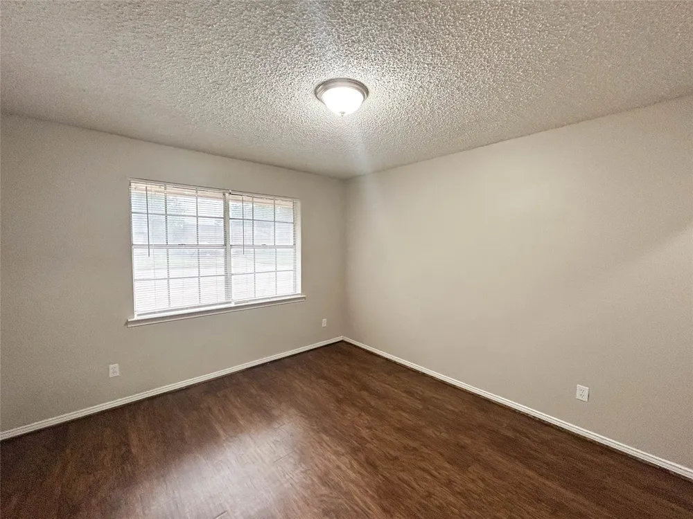 1603 S Hall Street #A Ennis, TX 75119