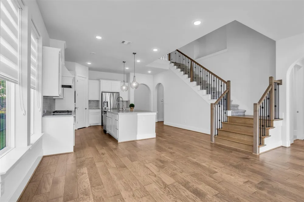 16 Clearview Terrace Place The Woodlands, TX 77375