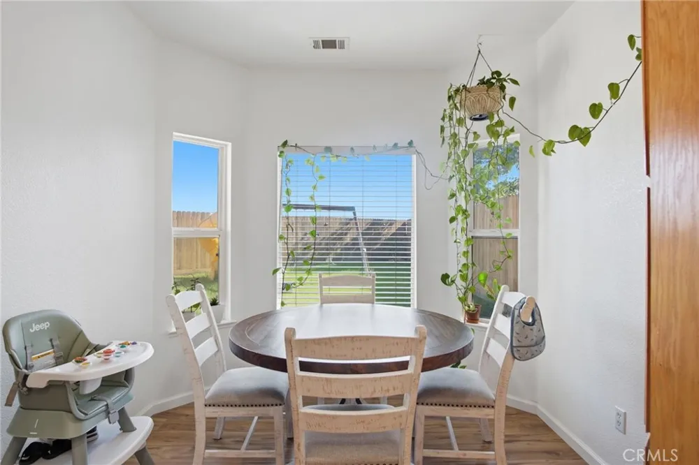 2943 Evergreen Court Livingston, CA 95334