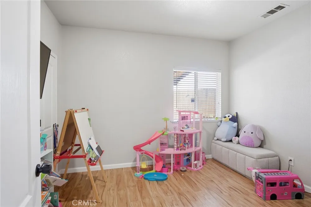 2943 Evergreen Court Livingston, CA 95334