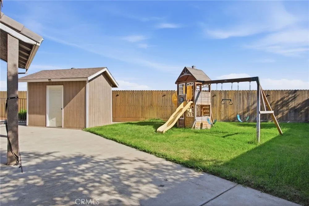 2943 Evergreen Court Livingston, CA 95334