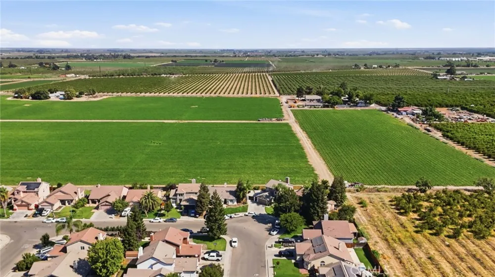 2943 Evergreen Court Livingston, CA 95334