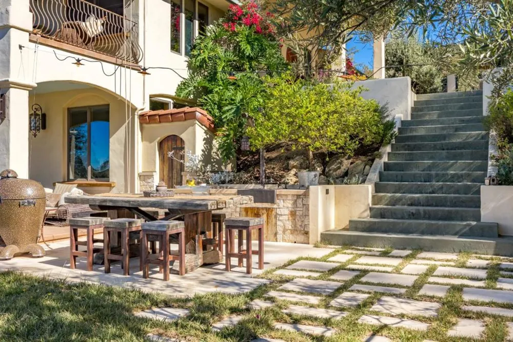 26765 Havenhill Lane Los Gatos, CA 95033