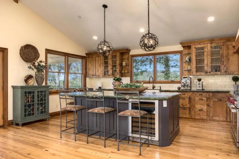 26765 Havenhill Lane Los Gatos, CA 95033
