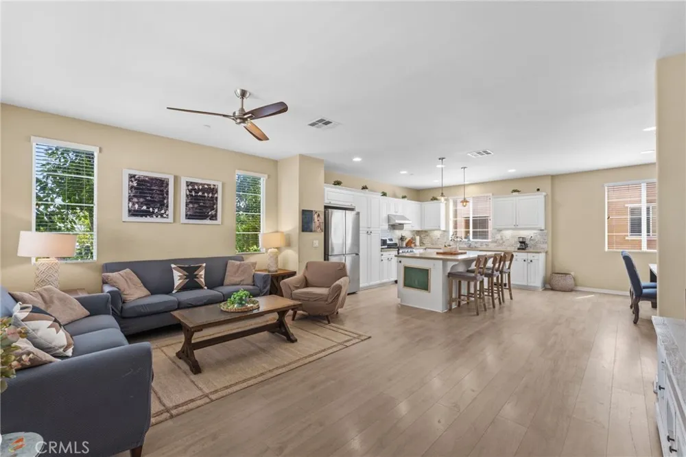 30 Eagles Nest South El Monte, CA 91733