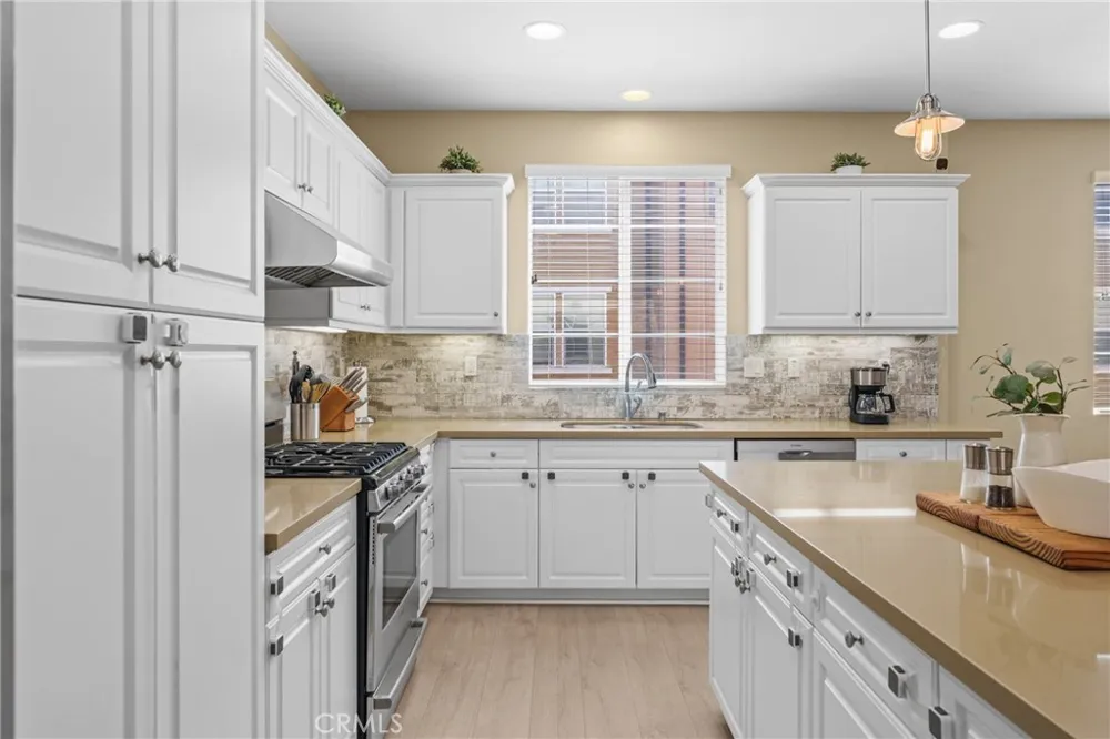 30 Eagles Nest South El Monte, CA 91733