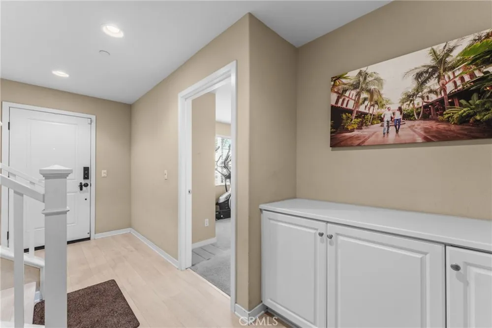 30 Eagles Nest South El Monte, CA 91733
