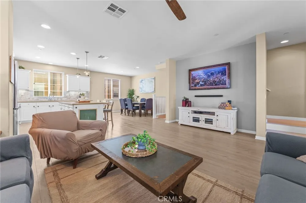 30 Eagles Nest South El Monte, CA 91733