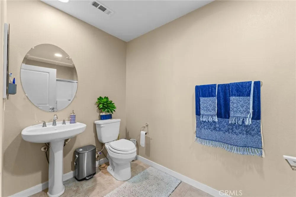 30 Eagles Nest South El Monte, CA 91733