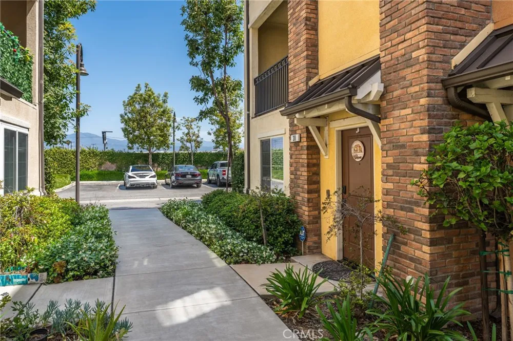 30 Eagles Nest South El Monte, CA 91733