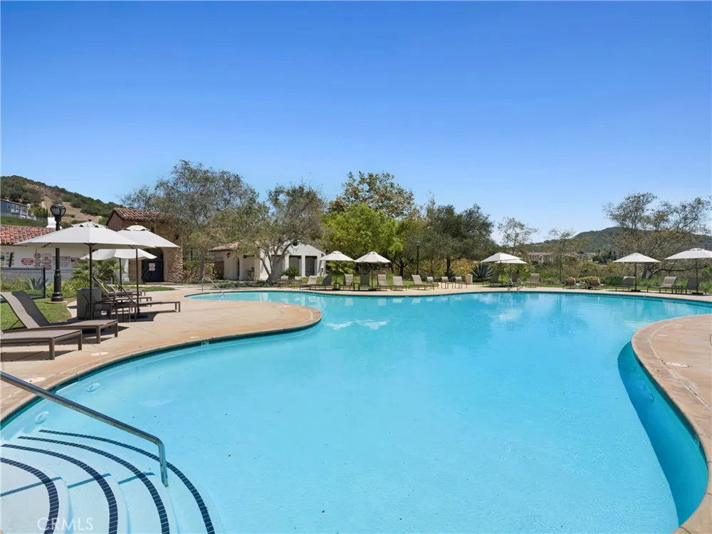 20 Via Soria San Clemente, CA 92673