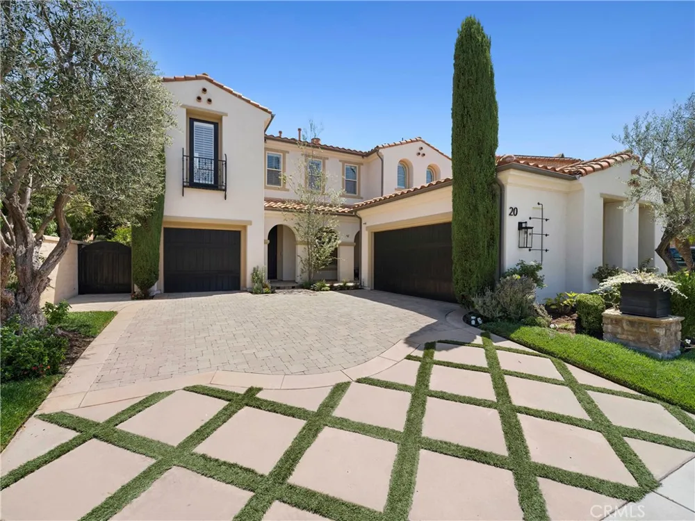20 Via Soria San Clemente, CA 92673