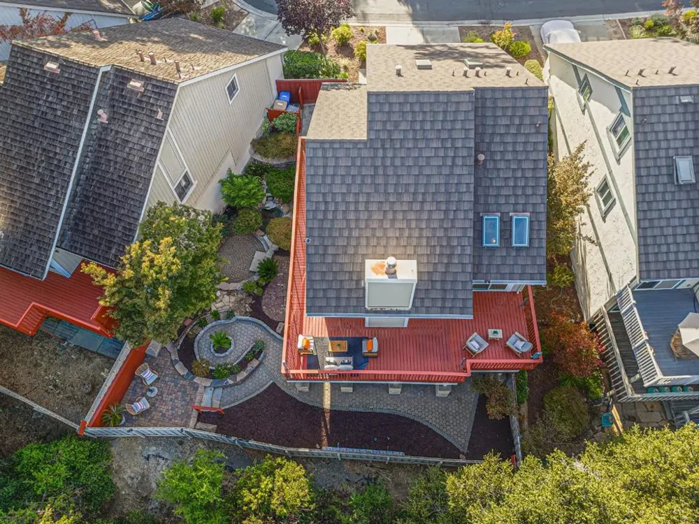 10112 Adelheid Cupertino, CA 95014