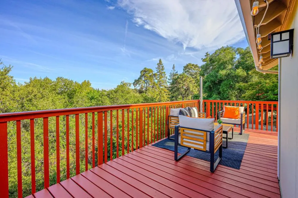 10112 Adelheid Cupertino, CA 95014