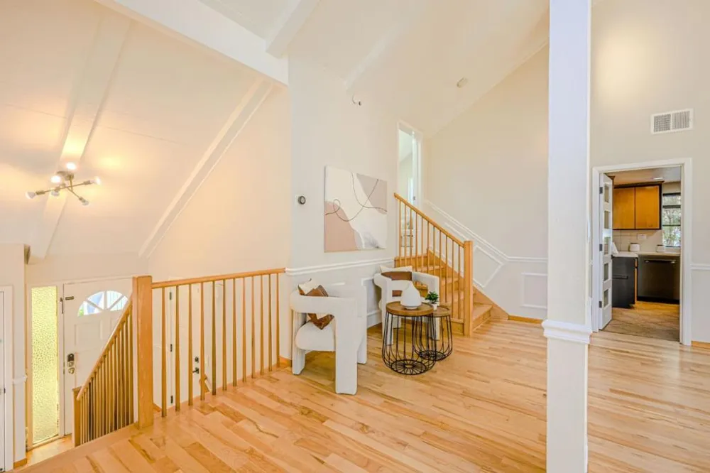 10112 Adelheid Cupertino, CA 95014