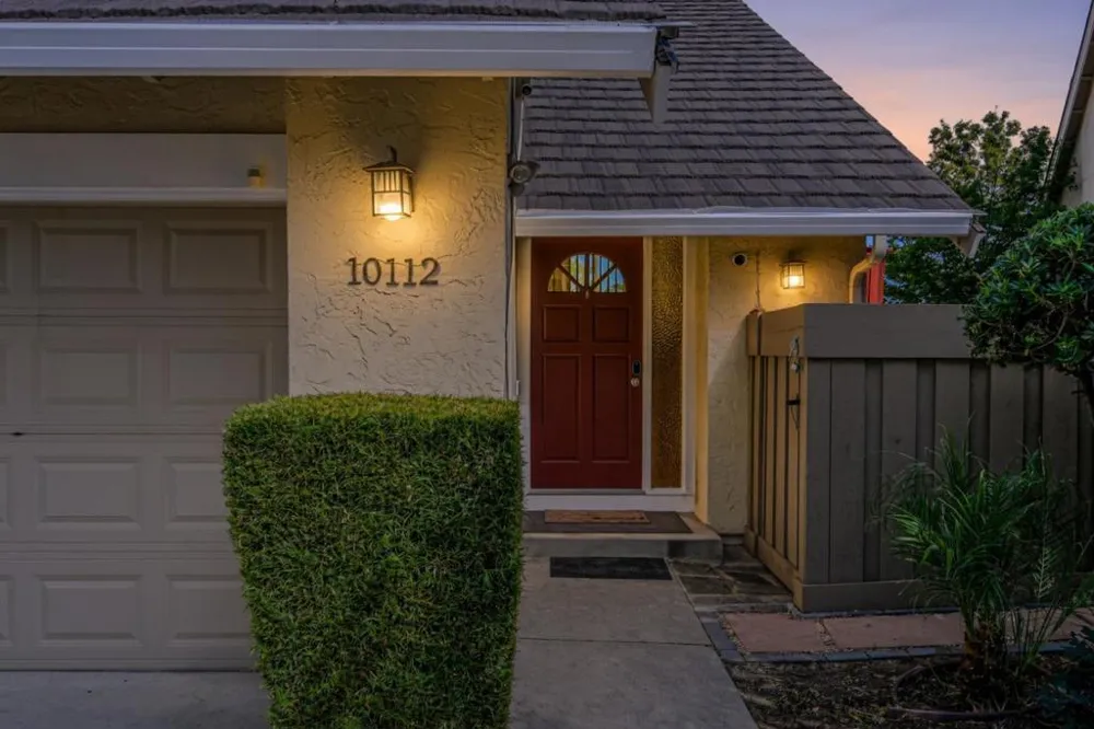 10112 Adelheid Cupertino, CA 95014