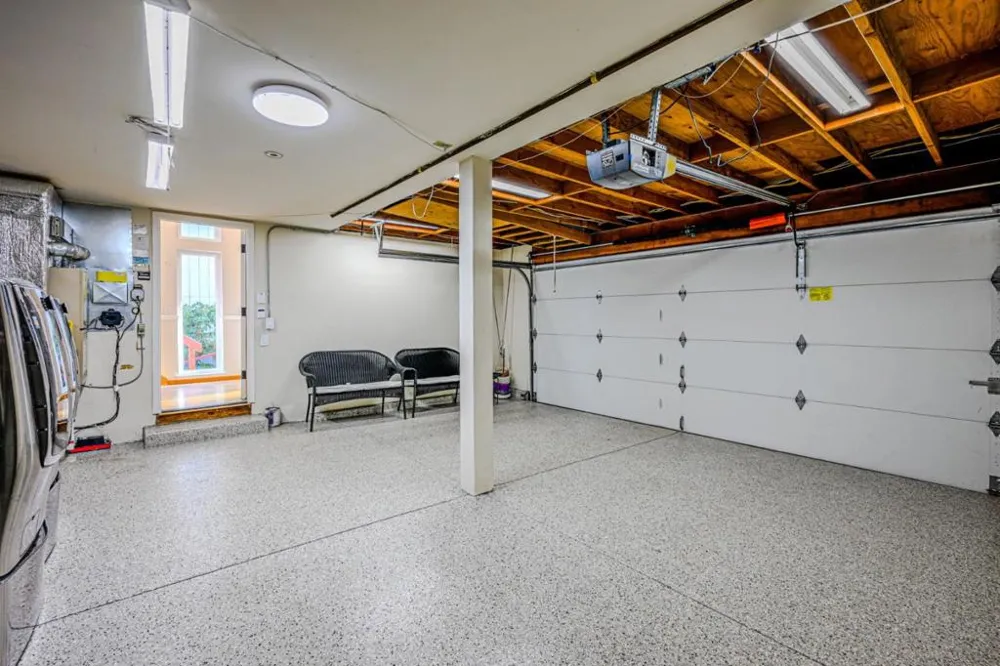 10112 Adelheid Cupertino, CA 95014