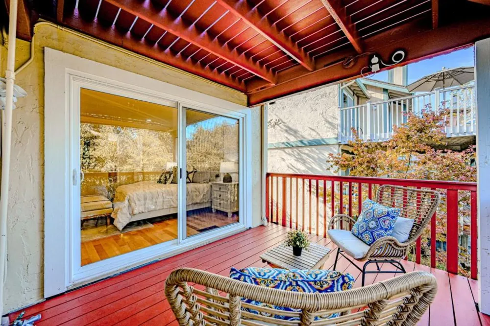 10112 Adelheid Cupertino, CA 95014