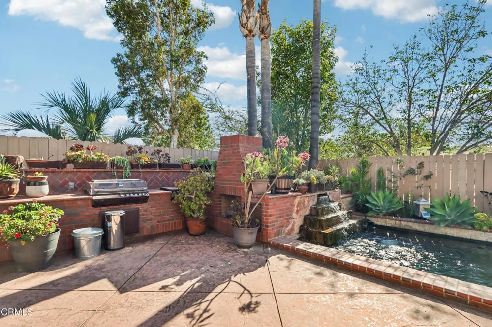 1084 Camino Vera Cruz Camarillo, CA 93010