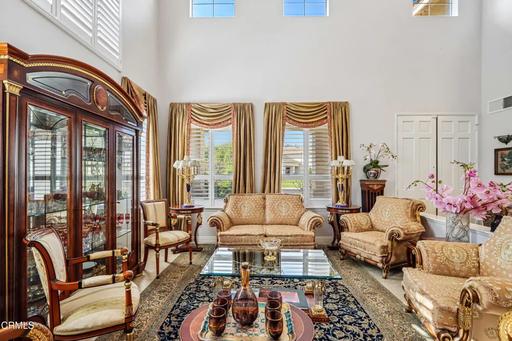 1084 Camino Vera Cruz Camarillo, CA 93010
