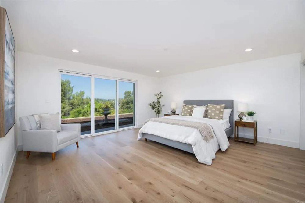1830 Idaho Avenue Escondido, CA 92027