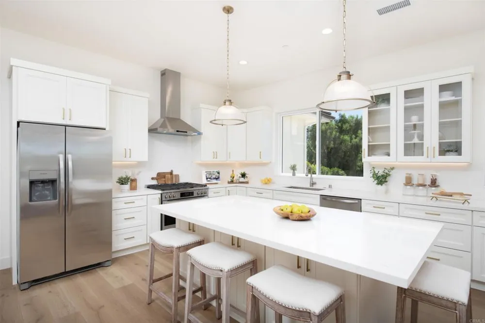 1830 Idaho Avenue Escondido, CA 92027