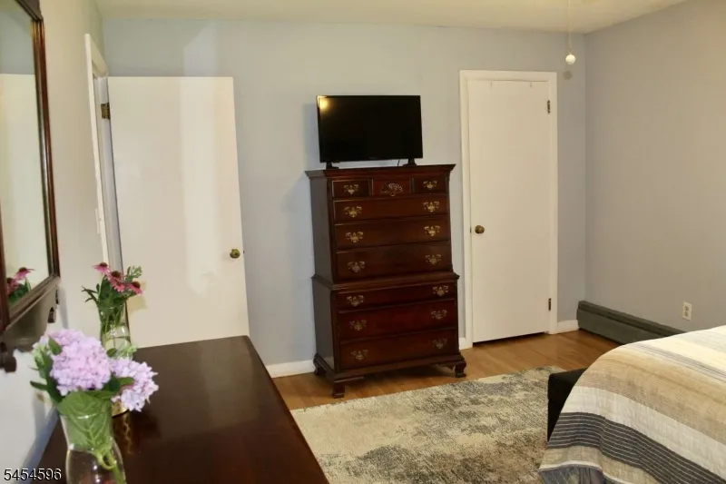 206 Ridge Rd Harmony, NJ 08865