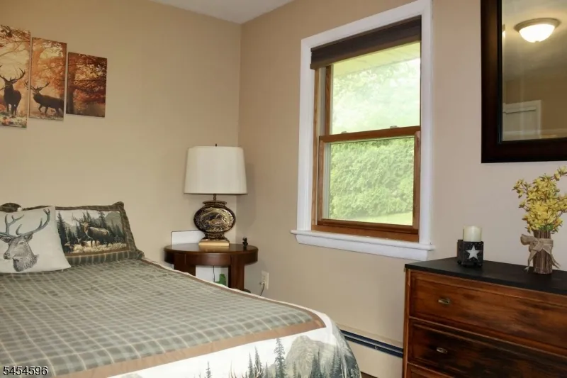 206 Ridge Rd Harmony, NJ 08865