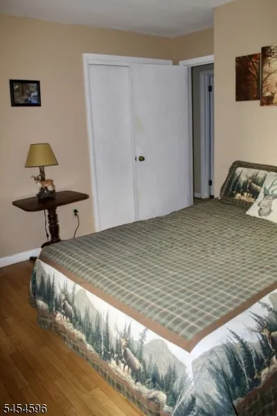 206 Ridge Rd Harmony, NJ 08865