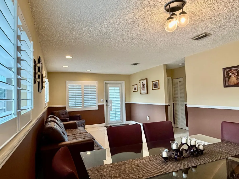 1092 W 32nd Street Hialeah, FL 33012