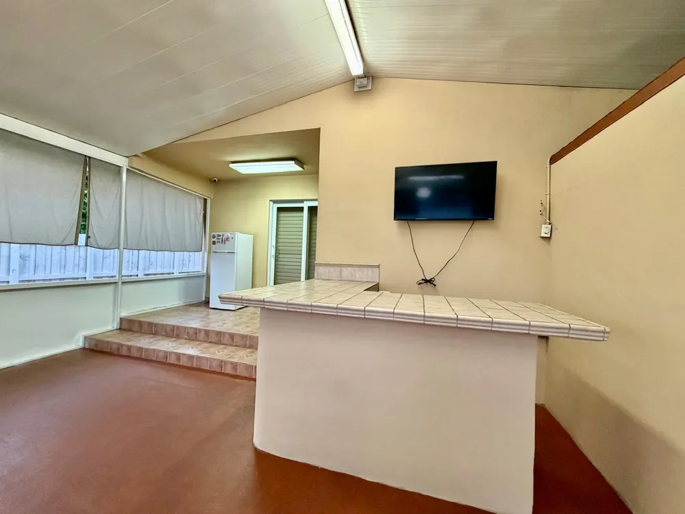 1092 W 32nd Street Hialeah, FL 33012