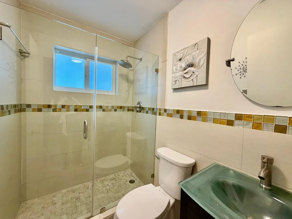 1092 W 32nd Street Hialeah, FL 33012