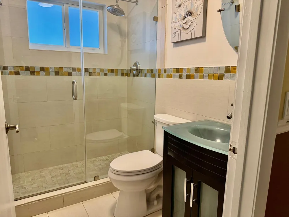 1092 W 32nd Street Hialeah, FL 33012