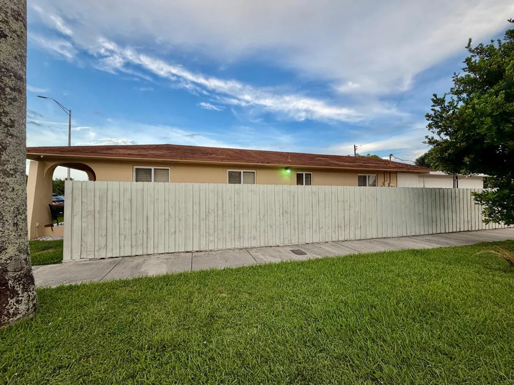1092 W 32nd Street Hialeah, FL 33012