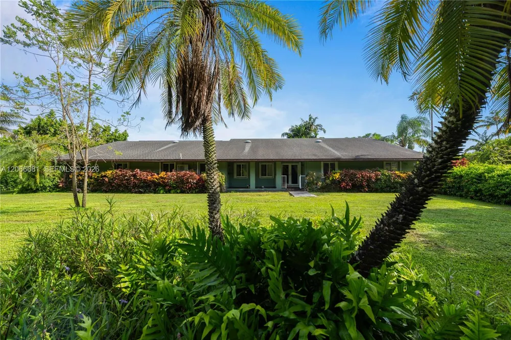 15720 SW 258th St Homestead, FL 33031