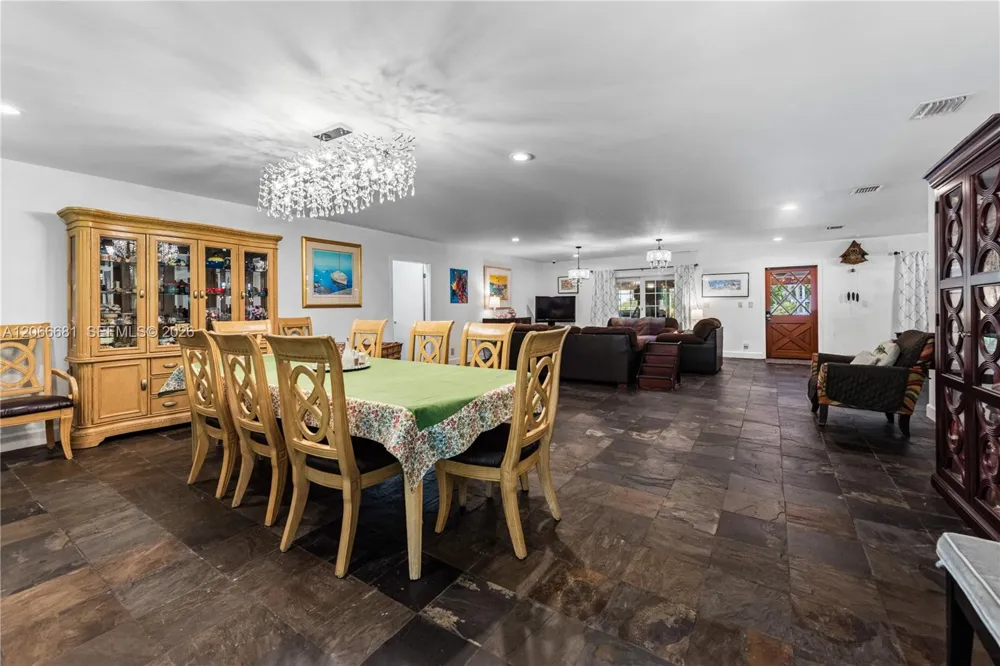 15720 SW 258th St Homestead, FL 33031