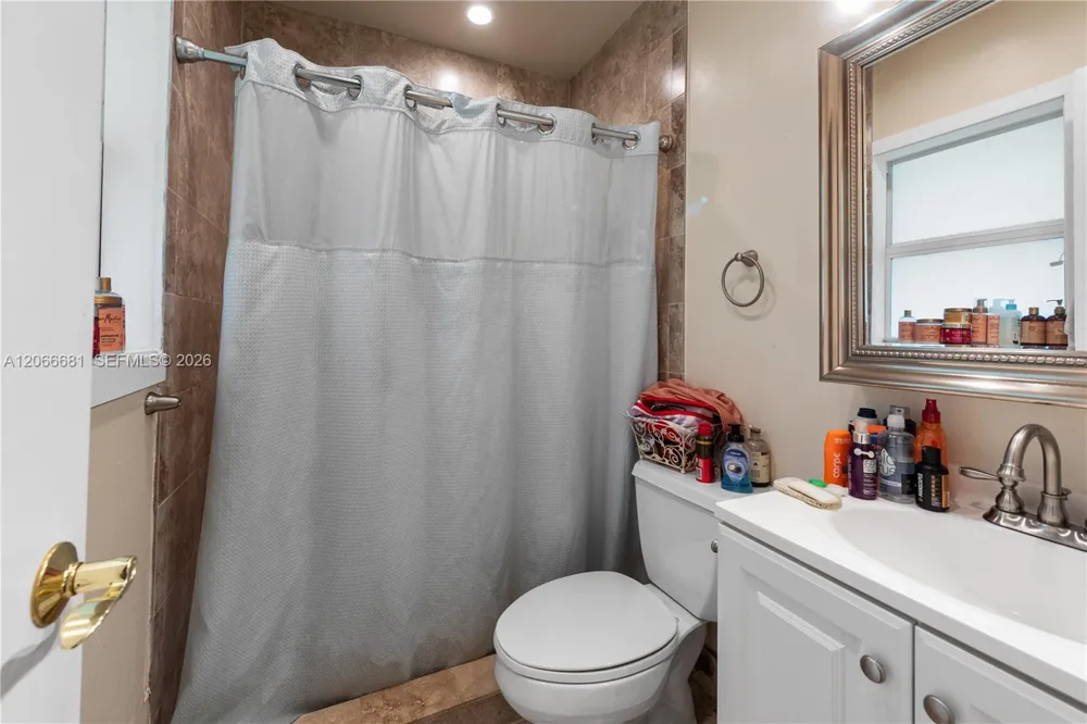 15720 SW 258th St Homestead, FL 33031