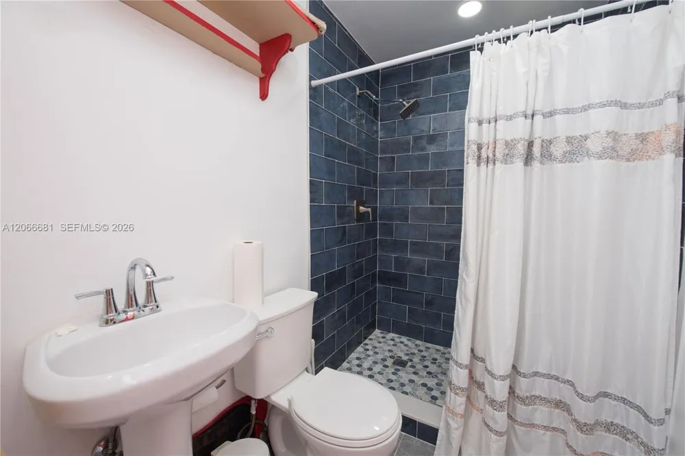15720 SW 258th St Homestead, FL 33031