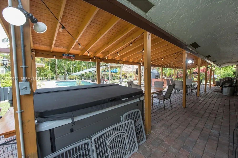 15720 SW 258th St Homestead, FL 33031