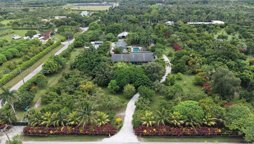 15720 SW 258th St Homestead, FL 33031