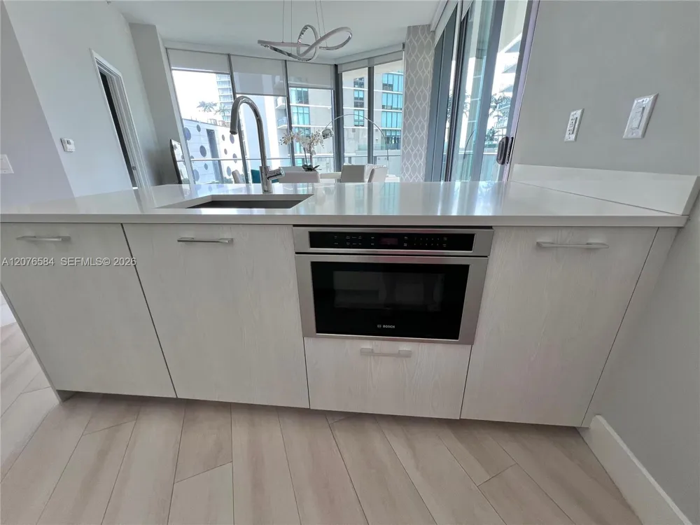 501 NE 31st St #306 Miami, FL 33137