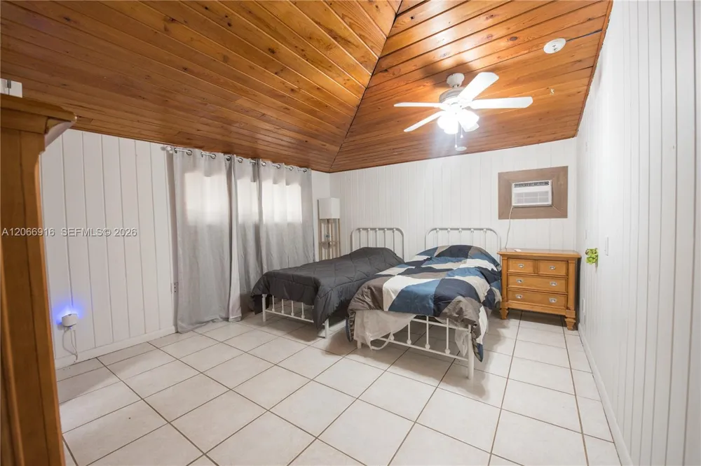 14000 SW 216th St Miami, FL 33170