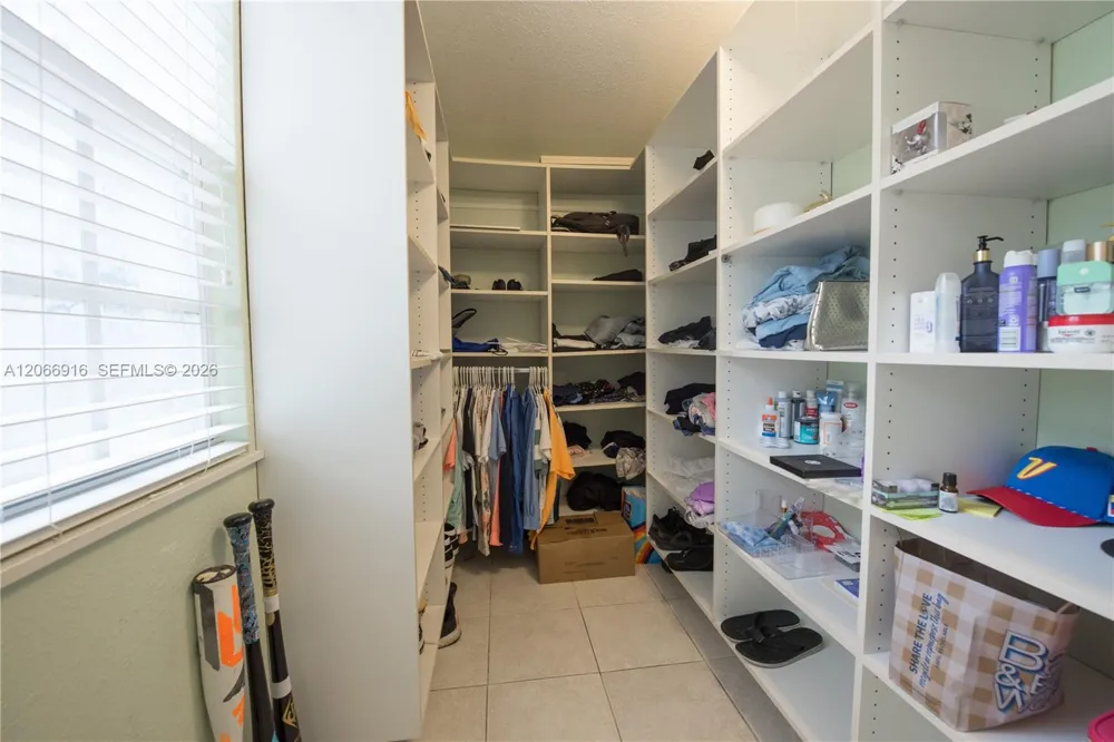14000 SW 216th St Miami, FL 33170