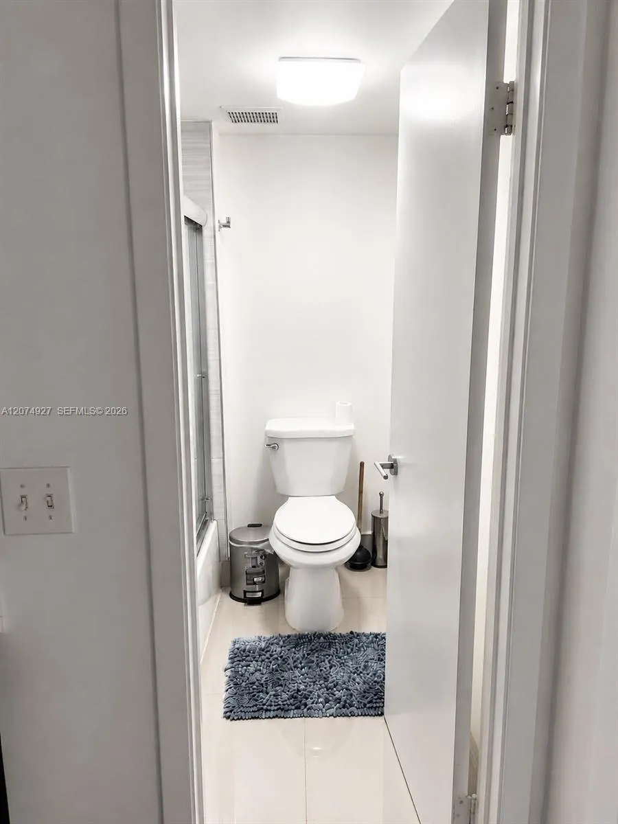 16511 Blatt Blvd #103 Weston, FL 33326