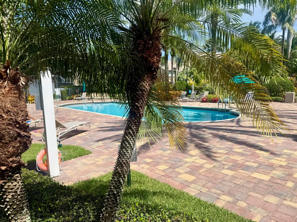 284 VILLAGE BOULEVARD #9207 Tequesta, FL 33469